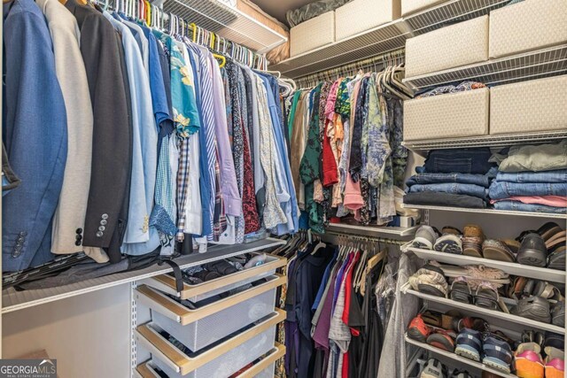 3040 Peachtree Rd NW Unit 1013, Atlanta, GA 30305 - view of walk in closet
