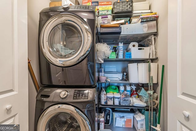 3040 Peachtree Rd NW Unit 1013, Atlanta, GA 30305 - laundry area featuring stacked washer / drying machine