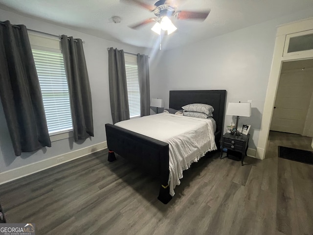 1103 E 2nd Ave SE, Rome, GA 30161 - bedroom with wood finished floors, baseboards, and a ceiling fan