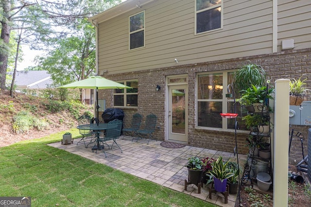 3982 Brockenhurst Dr, Buford, GA 30519 - view of patio / terrace