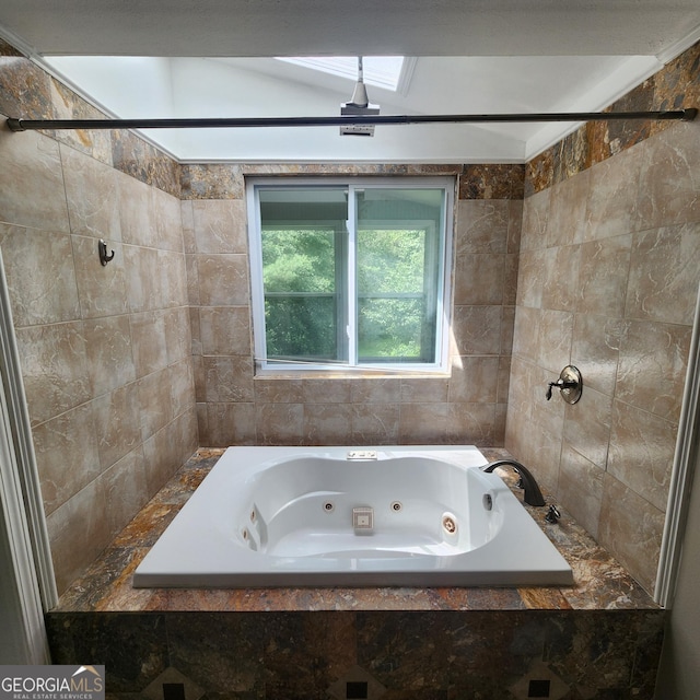 3140 Kipling Dr, Powder Springs, GA 30127 - bathroom featuring a jetted tub