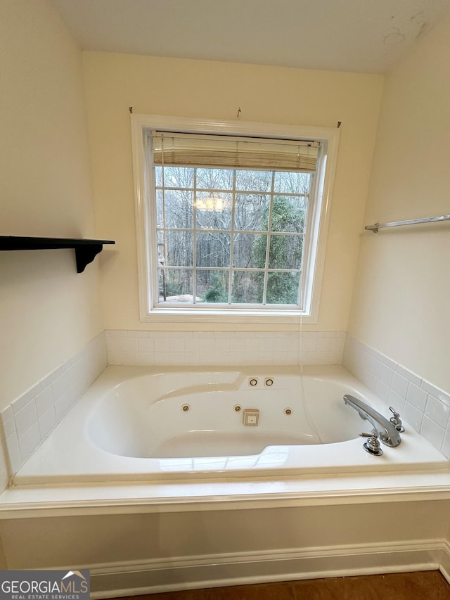 119 E Surry Ct, Athens, GA 30606 - full bathroom with a jetted tub
