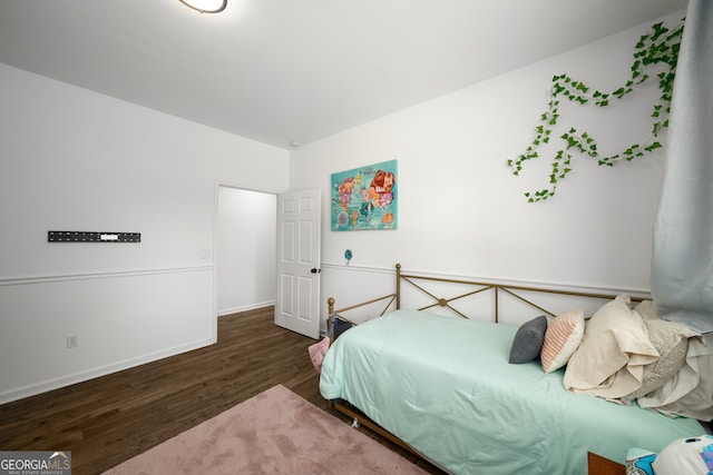 3142 Chamblee Gap Rd, Cumming, GA 30040 - bedroom featuring wood finished floors and baseboards