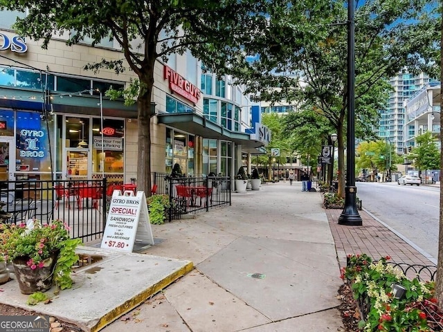 800 Peachtree St NE Unit 1319, Atlanta, GA 30308 - view of community