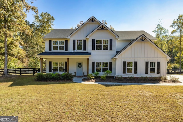 979 Rowe Rd, Senoia, GA 30276 - modern farmhouse style home featuring board and batten siding and roof with shingles