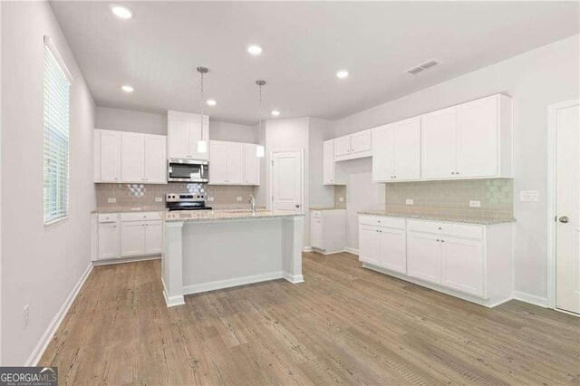 7099 Brushwood Bnd, Lithonia, GA 30058