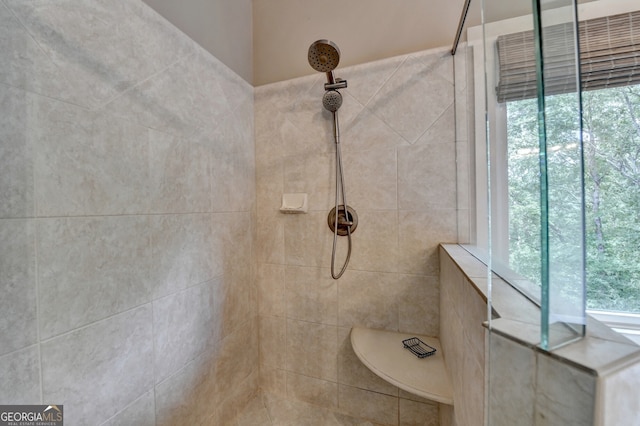 3715 Horizon Ct, Cumming, GA 30041 - bathroom with a tile shower
