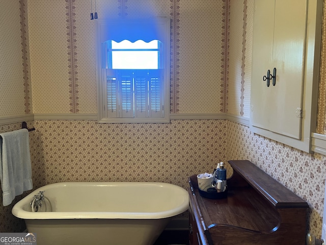 608 4th Ave SW, Thomaston, GA 30286 - bathroom featuring a freestanding bath
