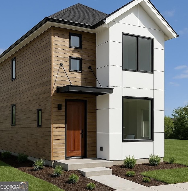314 E Quilly St, Griffin, GA 30223 - view of modern home