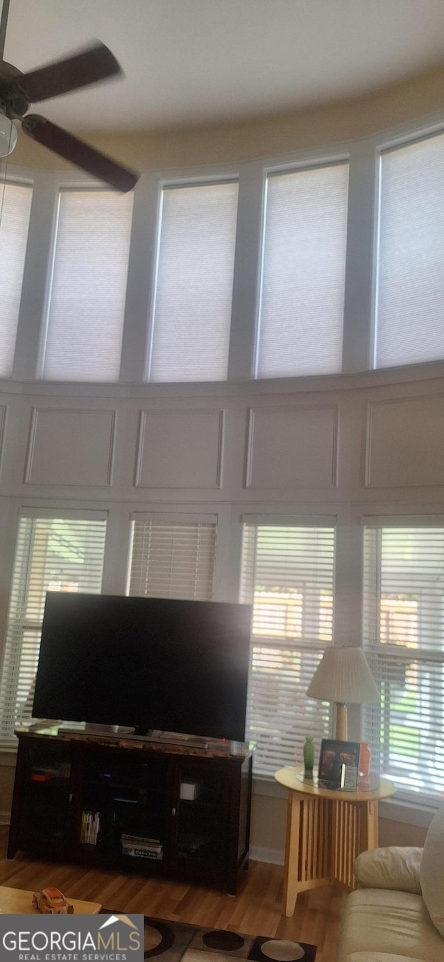 7314 Basalt Dr, Union City, GA 30291 - dining area with a decorative wall and a wainscoted wall