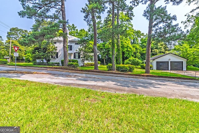 209 Forest Hill Rd, Macon, GA 31210 - view of front of house featuring a garage