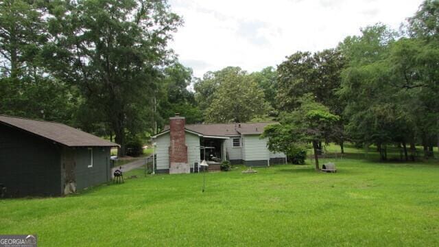 215 Poplar Cir, Lagrange, GA 30241 - view of green lawn
