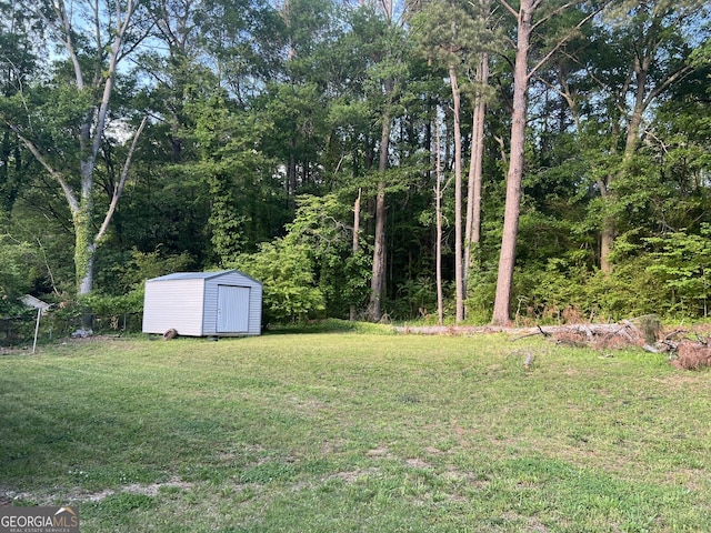 3831 Dillard St, Powder Springs, GA 30127 - view of grassy yard