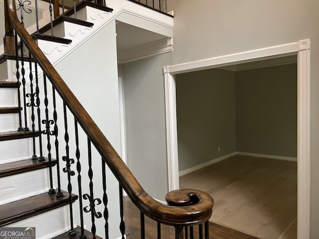 730 Redlion Run, Alpharetta, GA 30022 - staircase featuring wood finished floors, baseboards, and crown molding