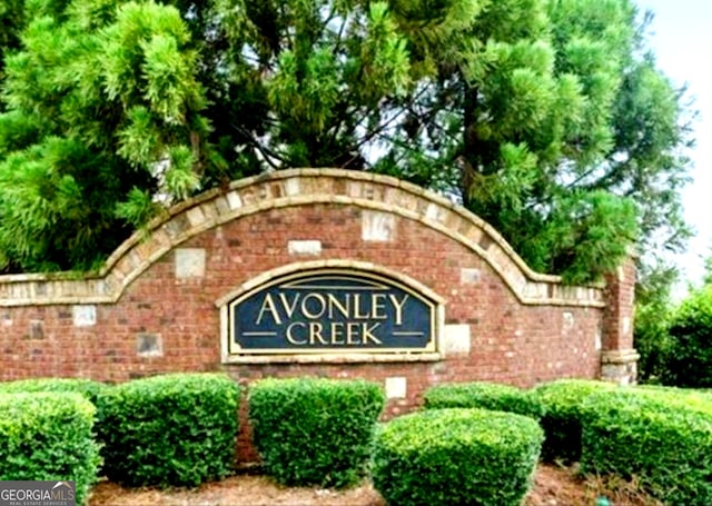 779 Avonley Creek Trce, Buford, GA 30518 - view of community / neighborhood sign