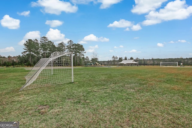102 Bowline Ln, Kingsland, GA 31548 - view of yard featuring a sport area