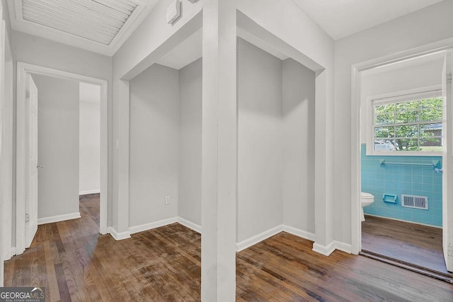 2261 Star Mist Dr SW, Atlanta, GA 30311 - interior space featuring wood finished floors and baseboards