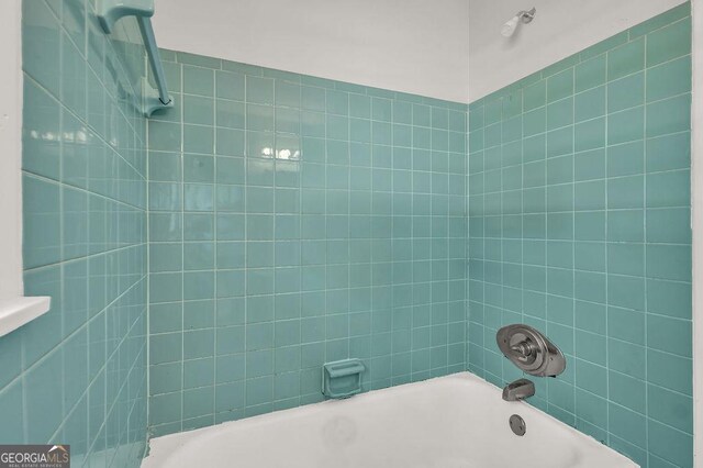 2261 Star Mist Dr SW, Atlanta, GA 30311 - full bath featuring  shower combination