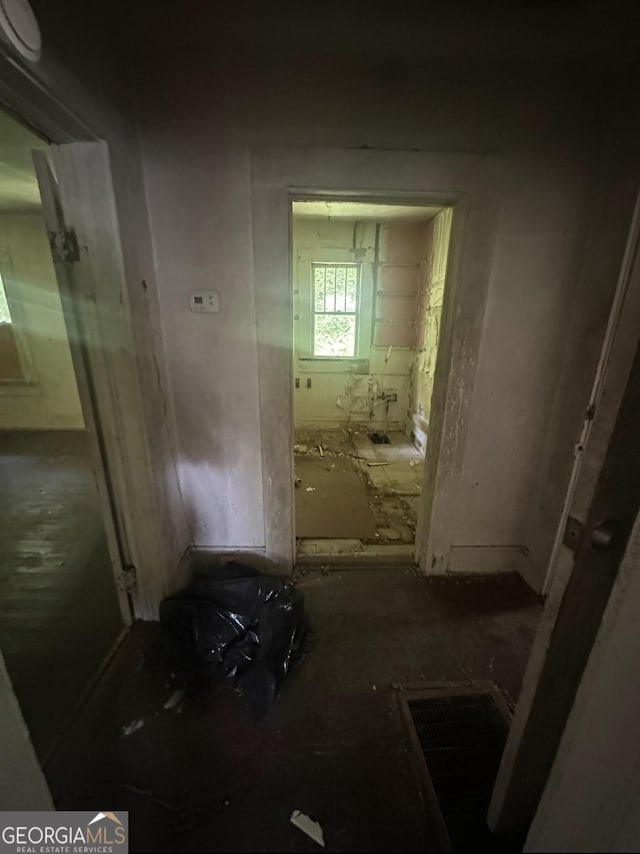 554 Nelson St, Macon, GA 31206 - view of hall