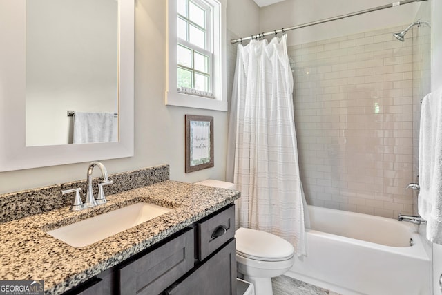 90 Middle St, Senoia, GA 30276 - bathroom featuring vanity, toilet, and shower / bath combo