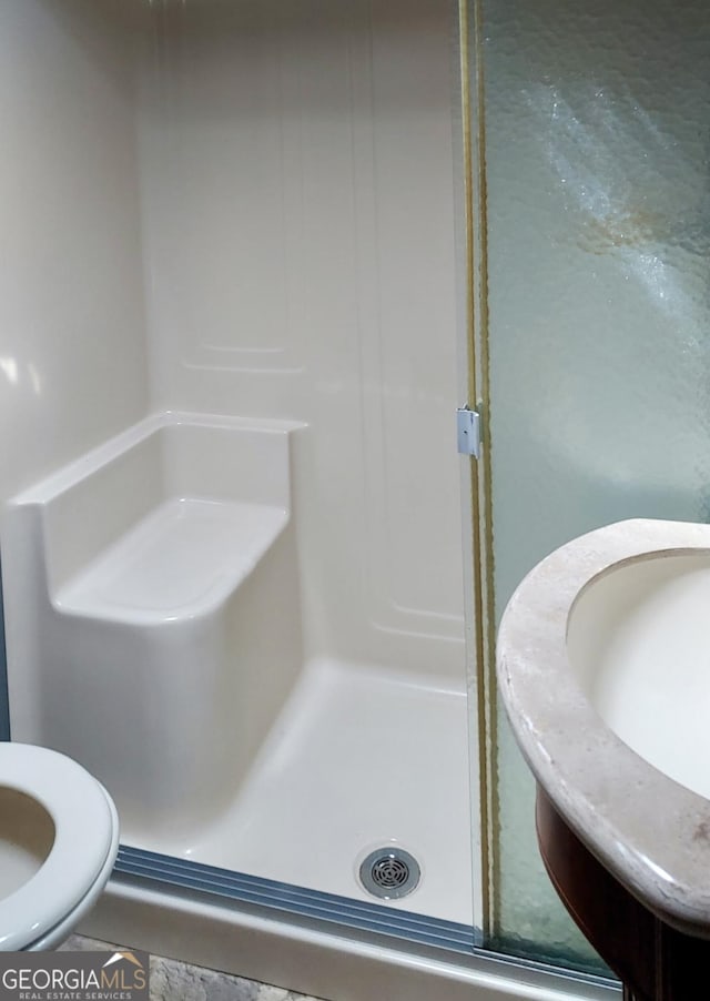 16 Dutchman Way, Cleveland, GA 30528 - bathroom with a shower stall and toilet