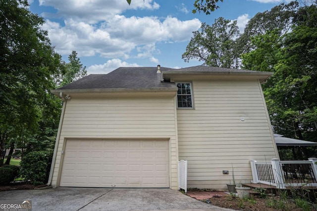 1325 Starboard Way, Cumming, GA 30041 - view of property exterior with driveway
