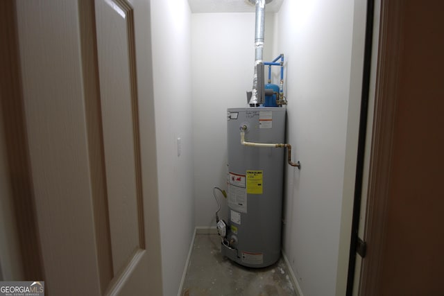 7976 Big Creek Pl, Columbus, GA 31904 - utilities featuring water heater