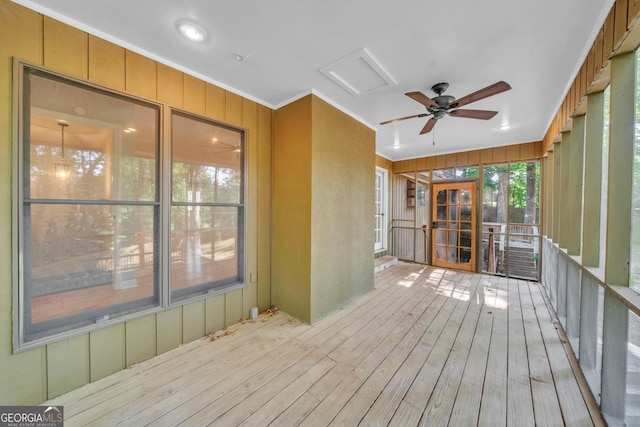 112 White Oak Cir, Dublin, GA 31021 - wooden deck featuring a ceiling fan