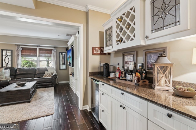 750 Highview Ct, Woodstock, GA 30189 - indoor dry bar featuring wine cooler, ornamental molding, dark wood-type flooring, and baseboards