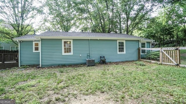 4443 Toonigh Rd, Acworth, GA 30101 - back of house featuring a gate and cooling unit