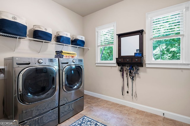 2470 Anderson Estates Ct, Marietta, GA 30064 - laundry room with separate washer and dryer and baseboards