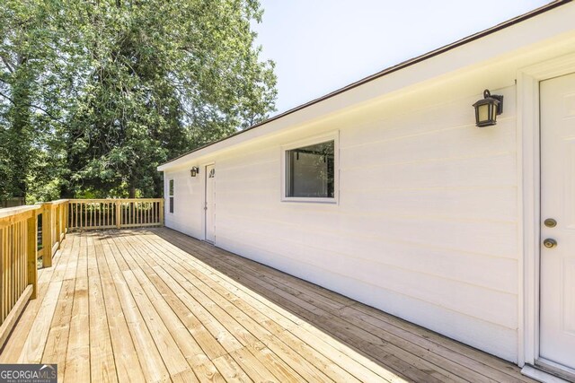108 Holly St, Warner Robins, GA 31093 - view of wooden terrace