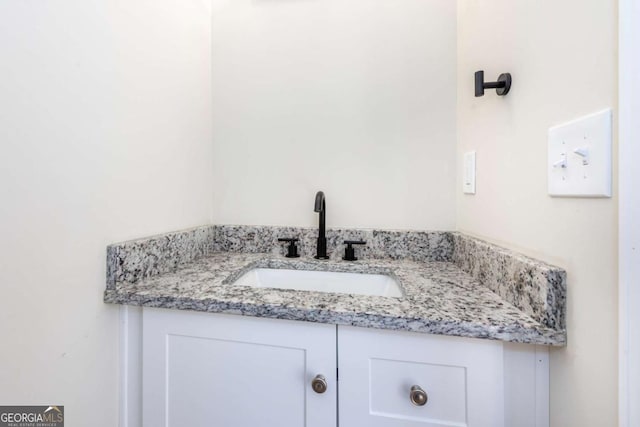2915 Commonwealth Cir, Alpharetta, GA 30004 - bathroom featuring vanity