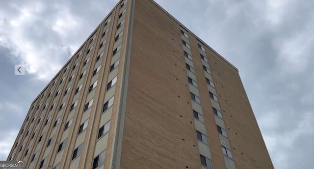 2285 Peachtree Rd NE, Atlanta, GA 30309 - view of building exterior