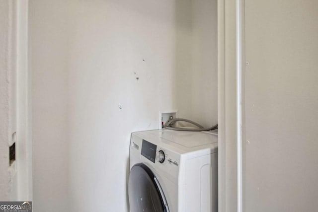 2285 Peachtree Rd NE, Atlanta, GA 30309 - laundry area featuring washer / dryer