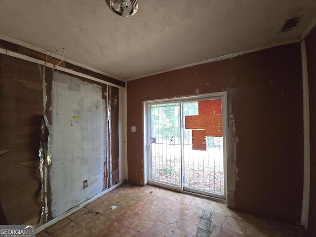 4274 Kimball Rd SW, Atlanta, GA 30331 - entrance foyer featuring tile patterned floors