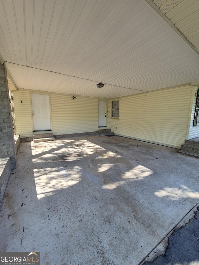 116 Cherokee Rdg, Athens, GA 30606 - view of patio / terrace with entry steps and a carport