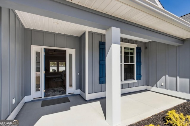 194 Pistachio Ln, Kingsland, GA 31548 - entrance to property featuring board and batten siding and covered porch