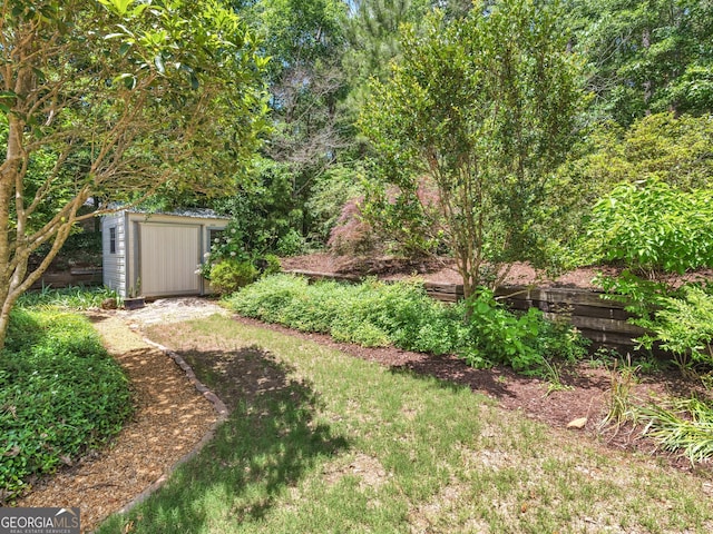 264 Keller Dr, Mcdonough, GA 30252 - view of yard