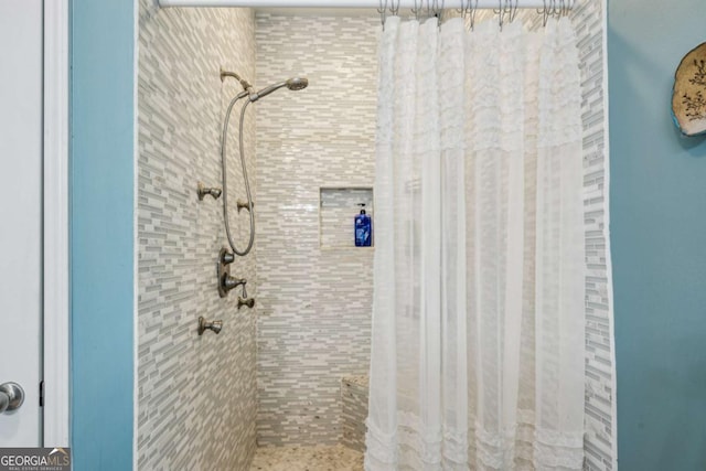 3150 Stonewyck Pl, Decatur, GA 30033 - bathroom with a tile shower