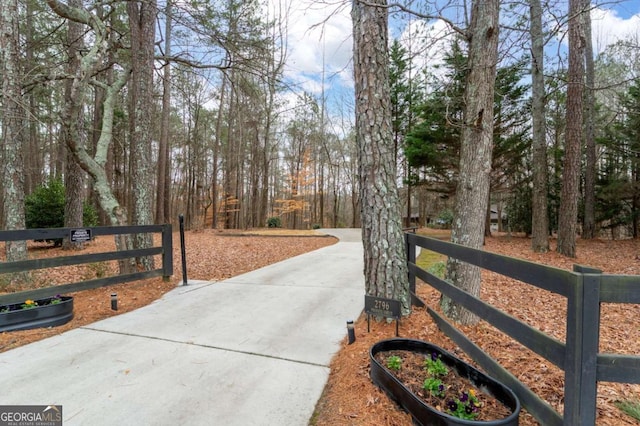 2796 County Line Rd NW, Acworth, GA 30101 - view of home's community with concrete driveway