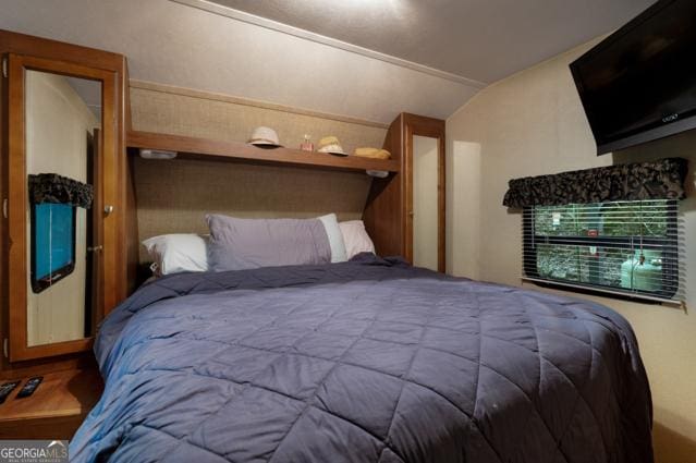 44 11th St, Ellijay, GA 30540 - bedroom with vaulted ceiling
