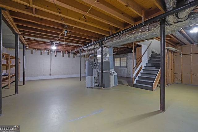 4516 Creekwood Cir NW, Kennesaw, GA 30152 - unfinished below grade area featuring stairway