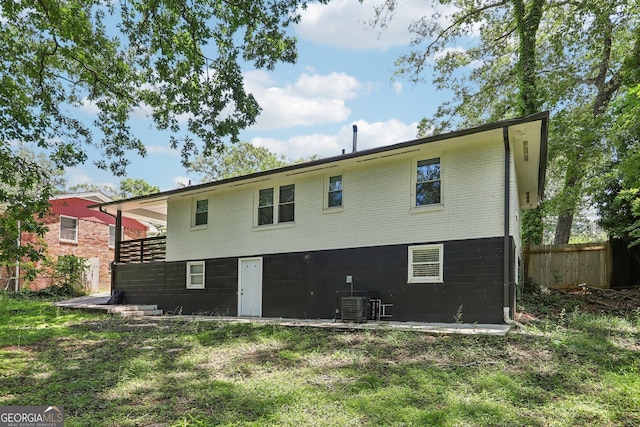 623 Montevista St SW, Atlanta, GA 30310 - back of property with brick siding