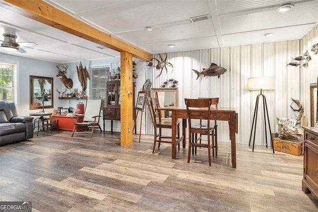 3 Stewart Ave, Saint Simons, GA 31522 - below grade area with a ceiling fan and light wood-type flooring