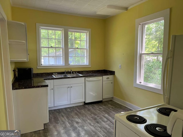 243 Old Acworth Rd, Dallas, GA 30132 - kitchen with white appliances, healthy amount of natural light, a sink, and crown molding