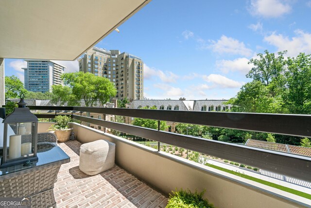 2660 Peachtree Rd Unit 6A, Atlanta, GA 30305 - balcony with a city view