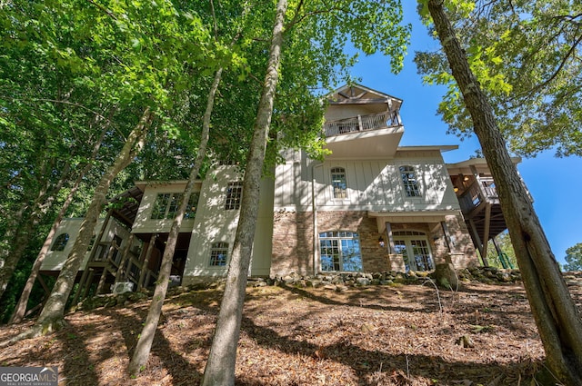 4317 Harold Whelchel Rd, Gainesville, GA 30506 - back of property with a balcony
