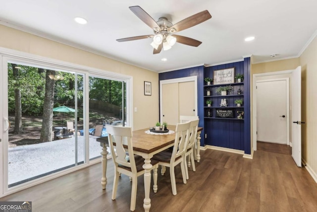 5222 Skyline Dr, Stone Mountain, GA 30083 - dining area with ornamental molding, wood finished floors, a ceiling fan, recessed lighting, and baseboards
