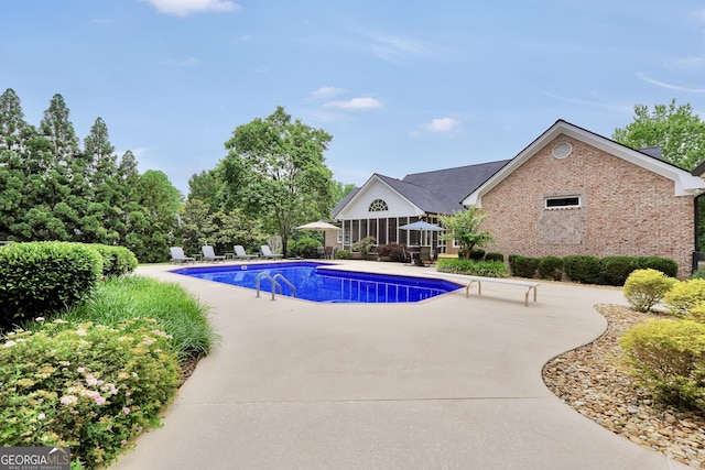704 Branchview Ct, Mcdonough, GA 30252 - swimming pool with a patio